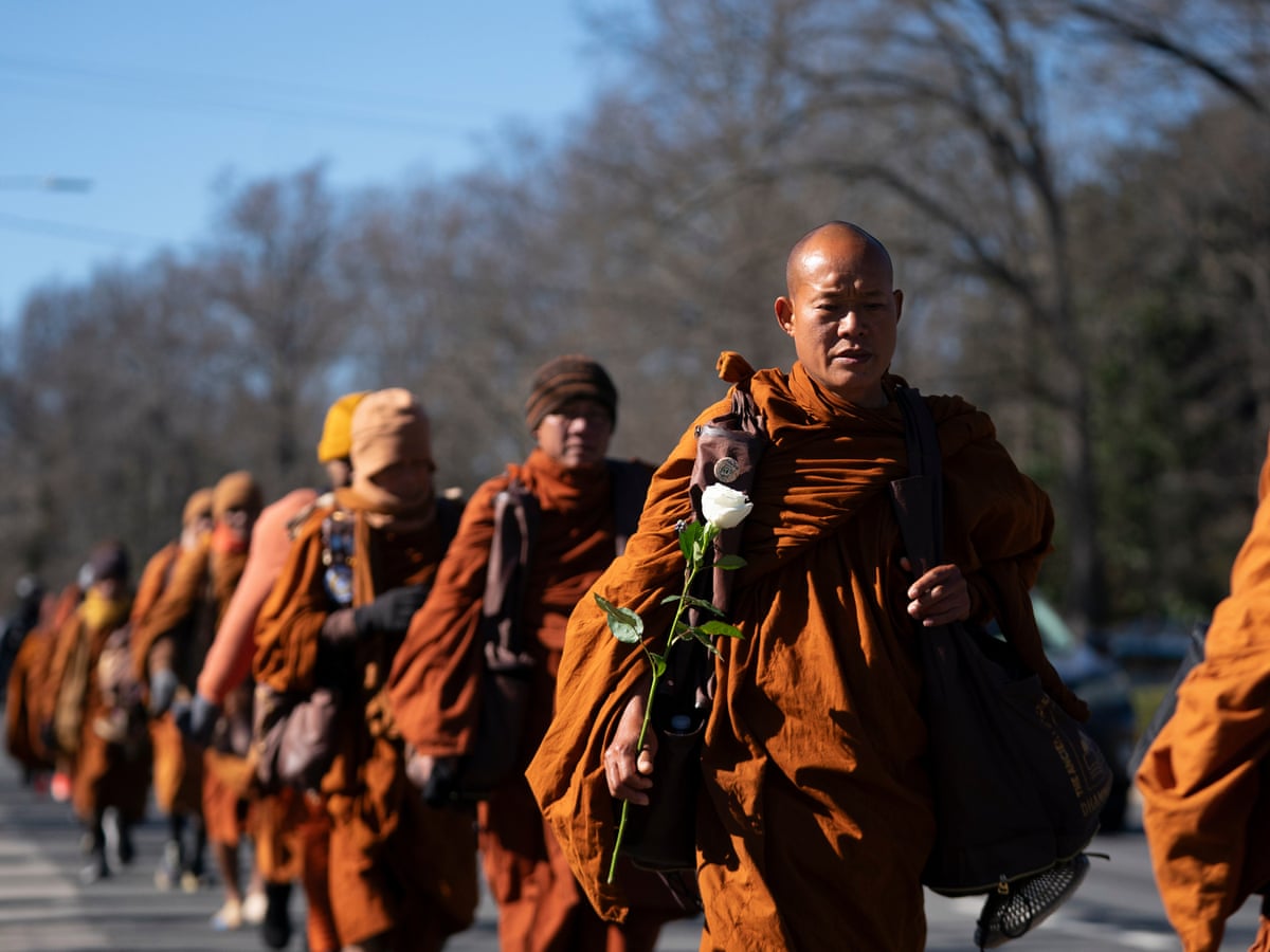 Weekly Magazine In India