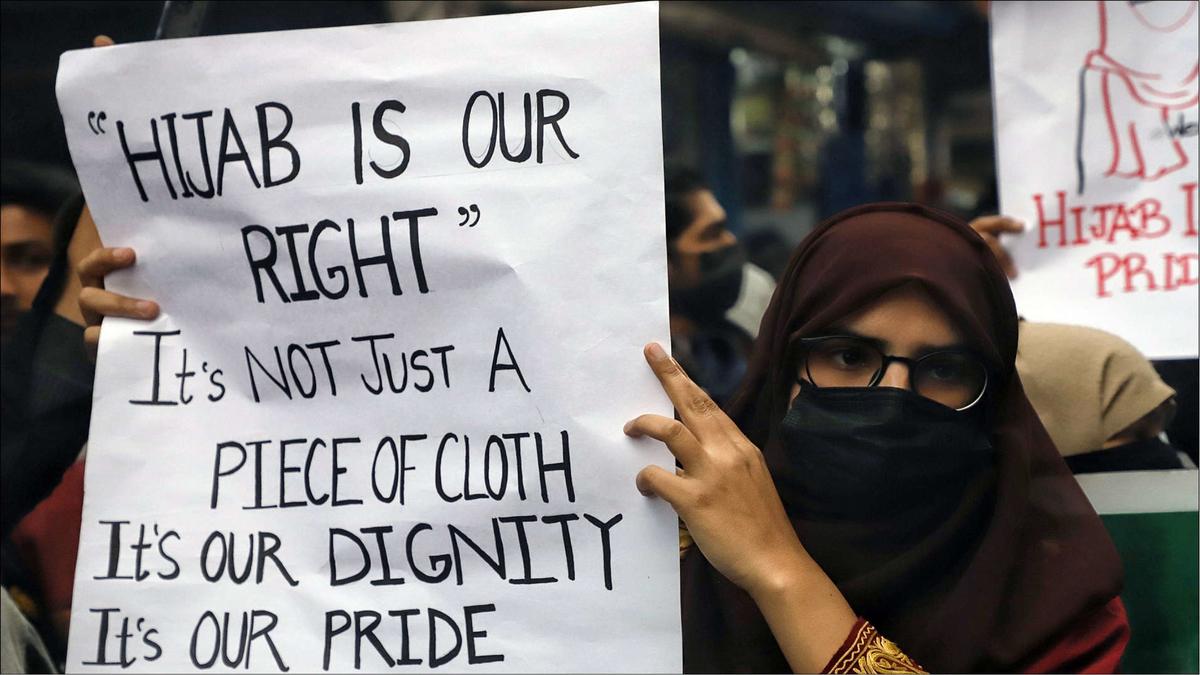 Women protesting on Hijab row