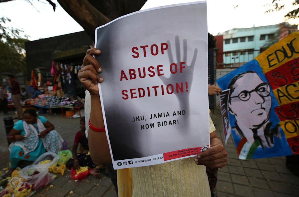 Scrapping sedition law